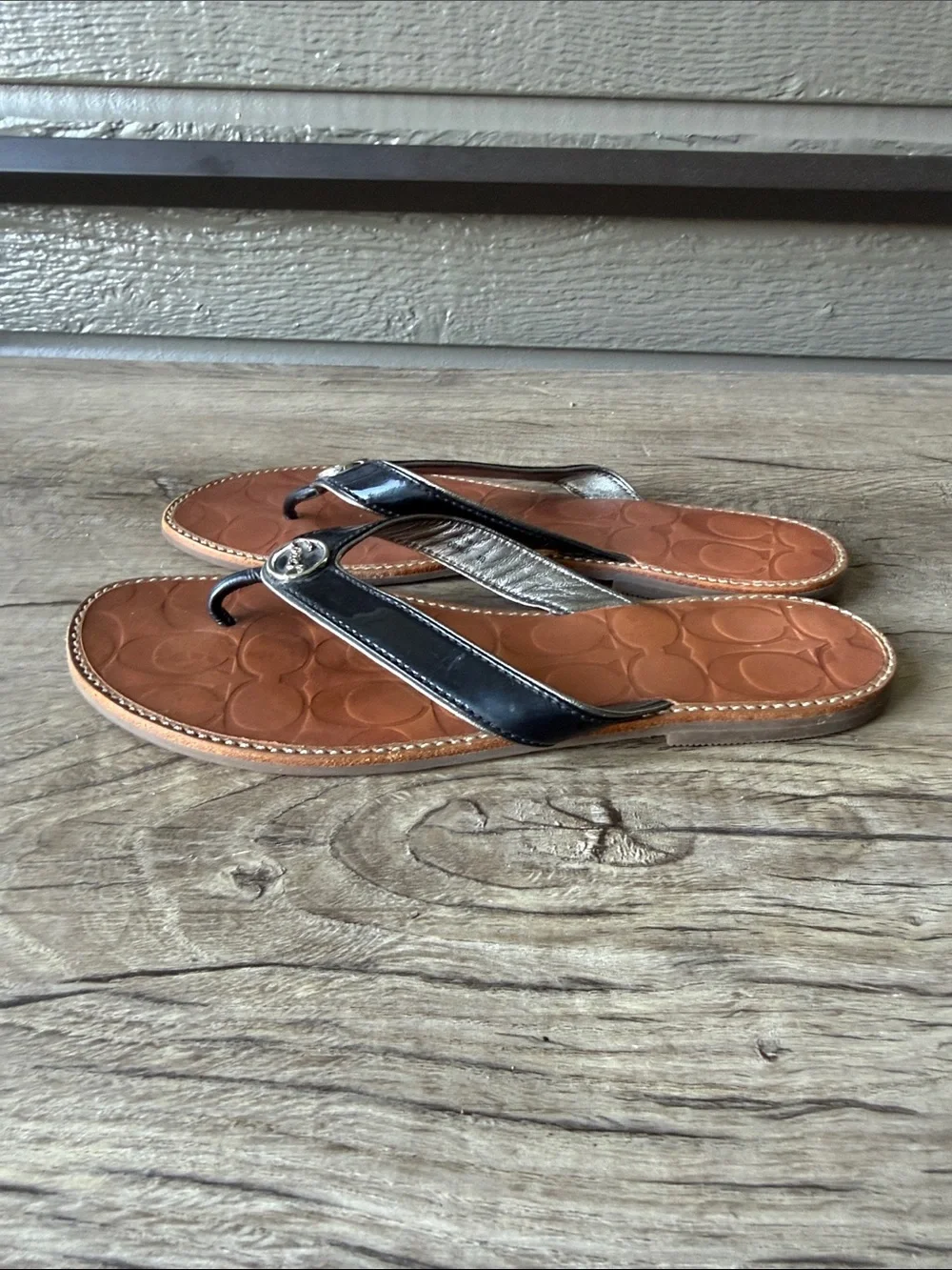 Coach Black Leather Thong Sandals with Brown Embossed Footbed size 8 B